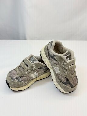 New Balance 993 Kids(Toddler) Size 4 Gray w/ Hook & Loop Close Athletic Sneakers